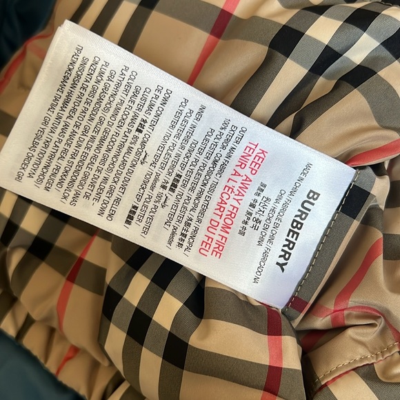 Burberry reversible unisex winter puffer jacket coat infant blue 18 months baby - Picture 8 of 9